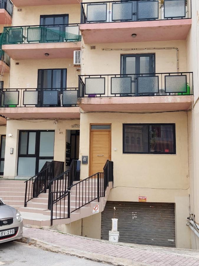 Sky Apartment 1 St. Paul's Bay Ngoại thất bức ảnh