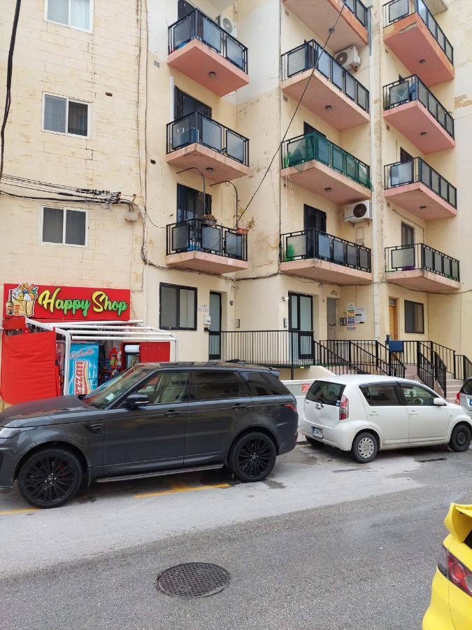 Sky Apartment 1 St. Paul's Bay Ngoại thất bức ảnh